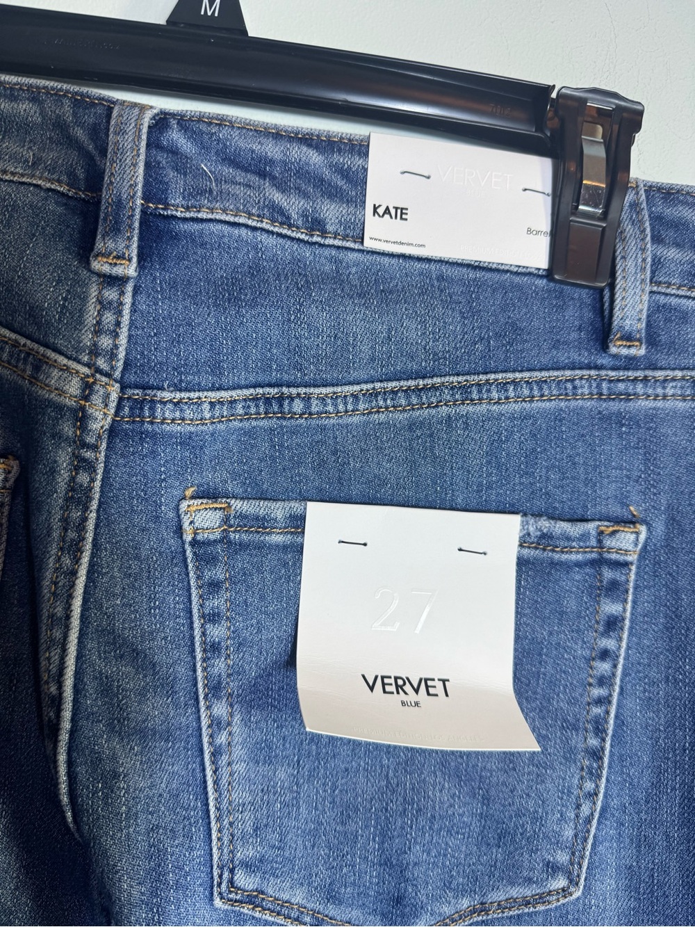NWT Vervet by Flying Monkey Sz 27 “Kate” Barrel Jeans Med wash High Rise - Picture 4 of 10